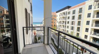 Private beach | Furnished | Large Balcony